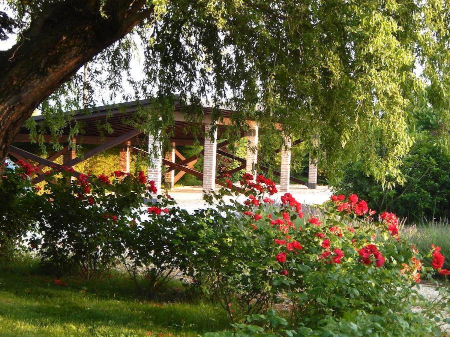 Locanda Del Toro Calderara di Reno Exterior foto