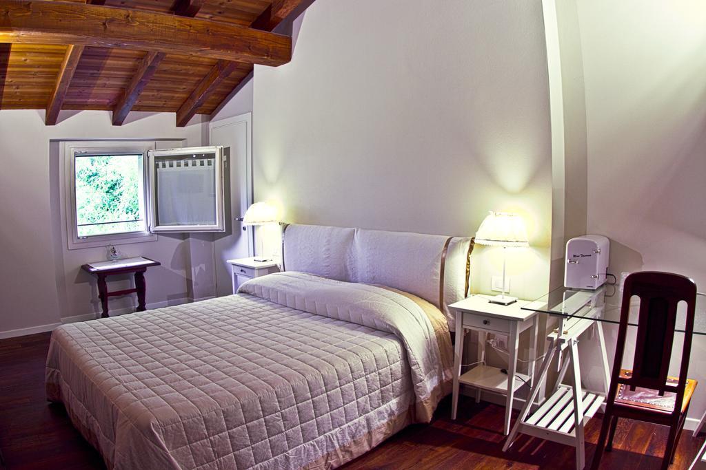 Locanda Del Toro Calderara di Reno Exterior foto
